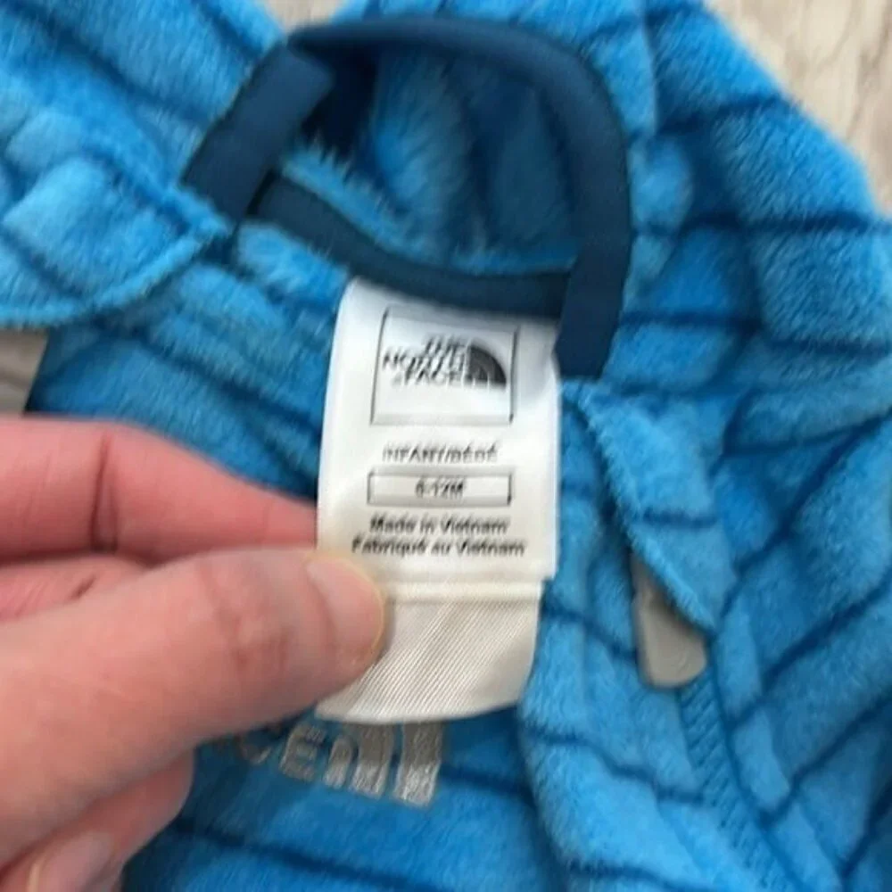 The North Face Kids Blue Striped One Piece winter  onesie size 6 month -12 month